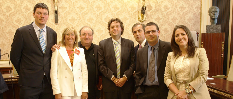 El PSOE insta a la Diputación a reivindicar al Gobierno que incluya dinero para los Planes Provinciales de 2012 y 2013 en los PGE