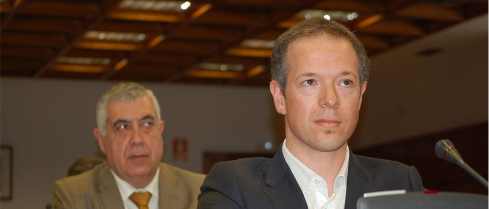 El secretario de Estado de Industria evita dar explicaciones sobre el ATI de Garo&ntilde;a y el plan alternativo