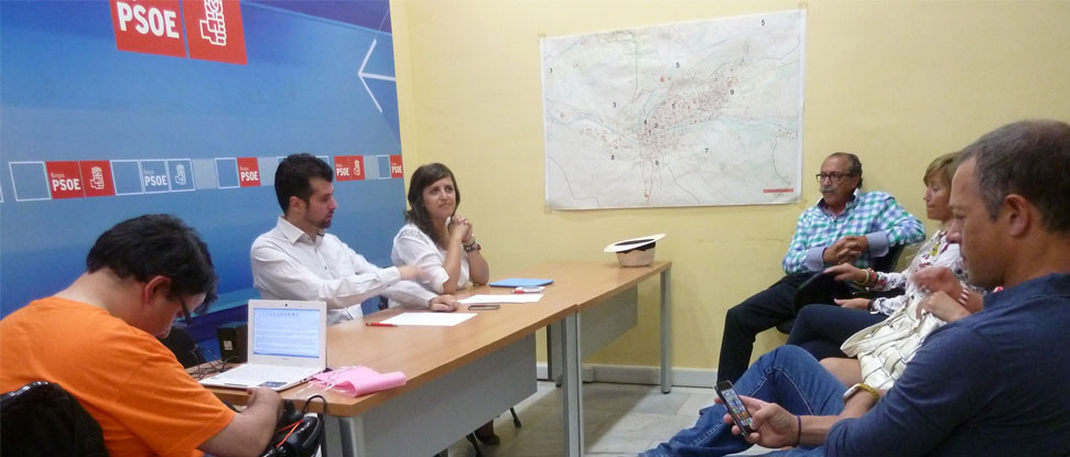 Tudanca pide a Defensa la paralizaci&oacute;n del &lsquo;Plan de Infraestructuras&rsquo; para evitar el &ldquo;pelotazo&rdquo; del parque de Artiller&iacute;a