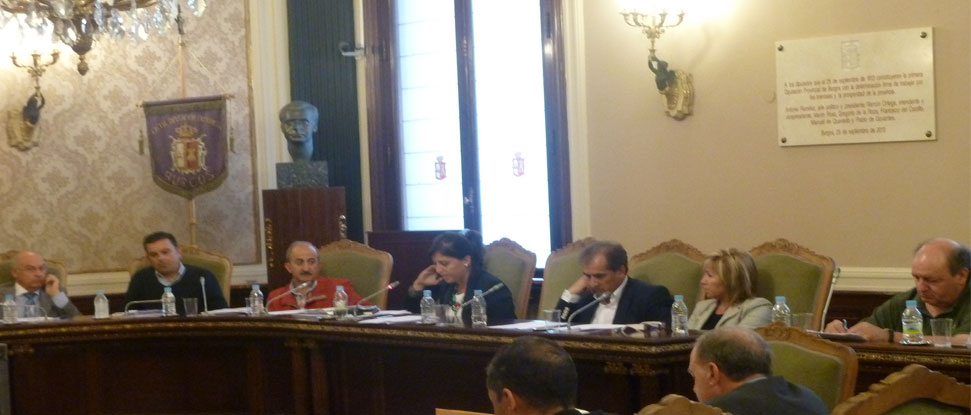 El PP se niega a aprobar una moción en defensa de mantener los servicios sociales públicos y de calidad en el medio rural