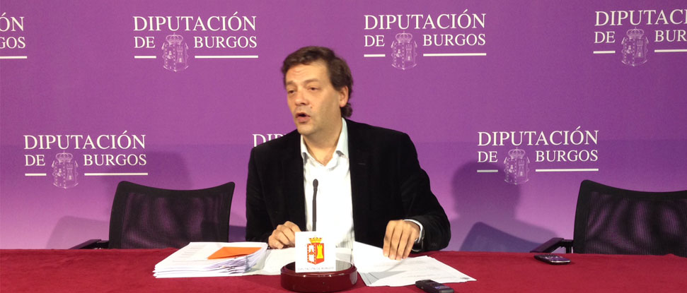 El PSOE pide a la Diputación que acate la sentencia que le condena a devolver a los interinos el dinero que les rebajó de su salario