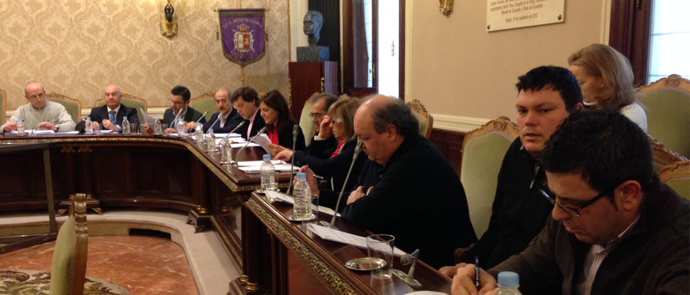 El PSOE convence a la Diputación para que pida a la Junta 1,5 millones para la convocatoria de redes de abastecimiento, que se retomará este año