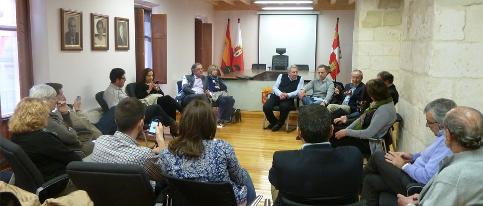 El PSOE de Burgos pide al delegado de la Junta que dimita &ldquo;porque su &uacute;nica preocupaci&oacute;n es silenciar cualquier cr&iacute;tica&rdquo;