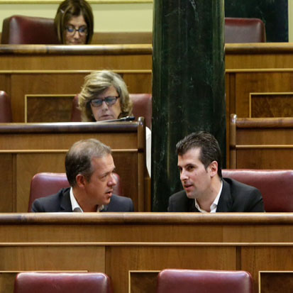 <div><br /></div><div>El PP pretende arreglar las cuentas de las grandes el&eacute;ctricas permitiendo el fracking</div>
