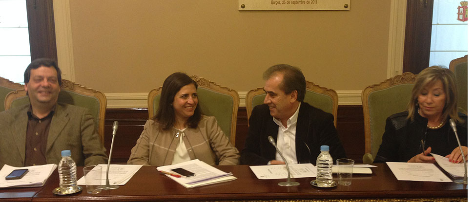 Jiménez pedirá al director provincial de Educación que la Junta no implante la línea fría de catering en los comedores escolares