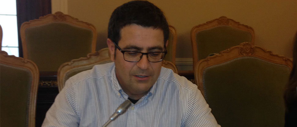 Lezcano denuncia la “falta de transparencia” de la Diputación por no informar sobre la rescisión del contrato con el arrendatario de El Moscadero