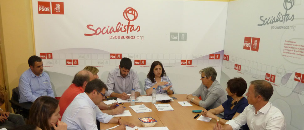 Pe&ntilde;a Camarero asegura que su partido no est&aacute; satisfecho porque &ldquo;sale a ganar&rdquo;, pero celebra datos como el aumento de gobiernos municipales socialistas