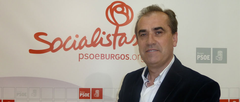 <div>Briones reclama contratar a un tercer onc&oacute;logo para el Santos Reyes</div>