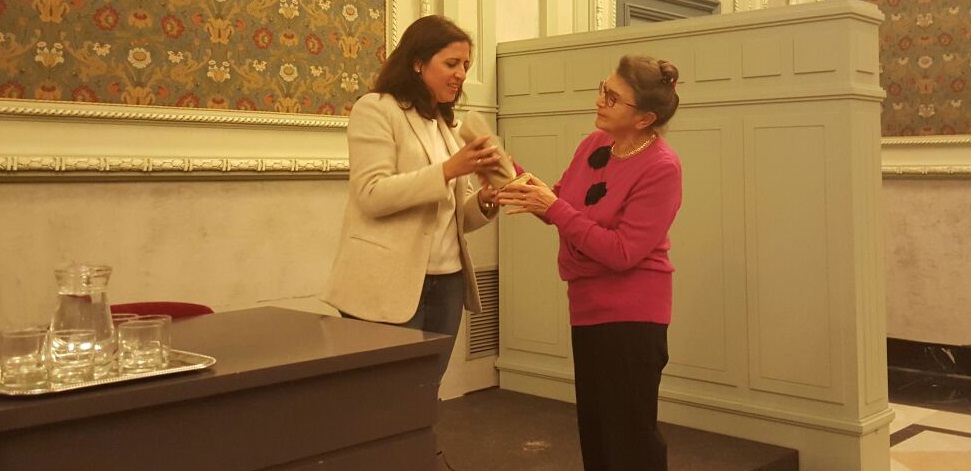 &ldquo;Es tremendo ver c&oacute;mo el actual Gobierno de Rajoy ha reducido un 27% el presupuesto destinado a combatir la violencia de g&eacute;nero&rdquo;