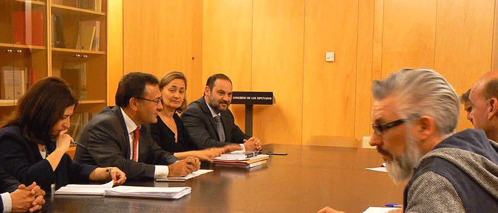 <p><span>Pe&ntilde;a defiende en el Congreso una iniciativa para que el Ejecutivo d&eacute; marcha atr&aacute;s en el ERE de Tragsa</span></p>