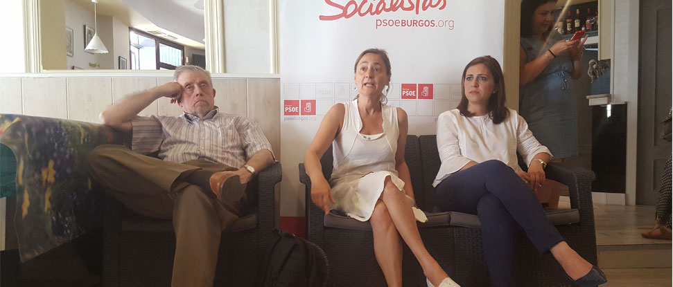<div>Luz Rodr&iacute;guez advierte de que la lamentable situaci&oacute;n laboral no es fruto de una &ldquo;maldici&oacute;n divina sino de las pol&iacute;ticas del PP&rdquo;</div>