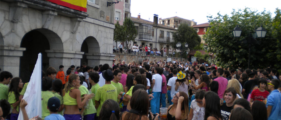 Tambi&eacute;n disfrutamos de las fiestas de Hontoria del Pinar