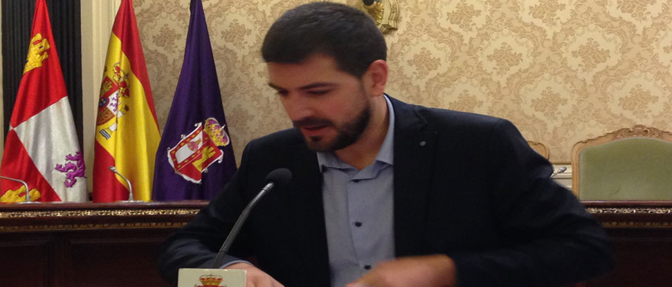 El Grupo Socialista estudia recurrir la “nueva RPT” que ha aprobado el PP en solitario “y por la puerta de atrás”