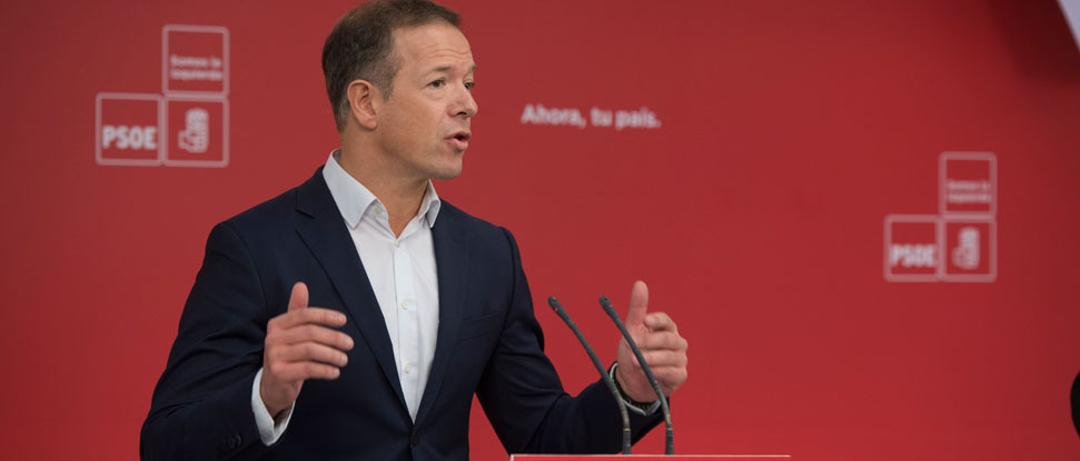 <div>Ander Gil exige a Rajoy el cese inmediato de Agramunt en el Senado y en el Consejo de Europa</div><div><br /></div>