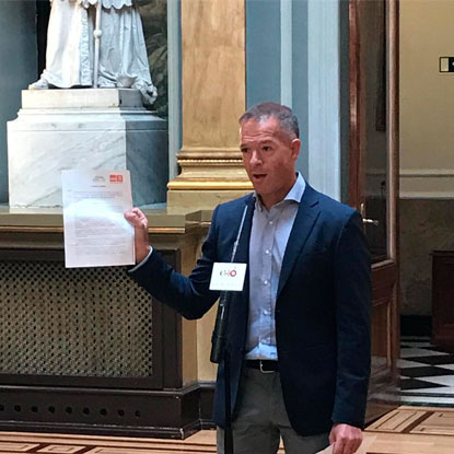 Ander Gil: &ldquo;Entiendo la incomodidad de Casado con los aforamientos pero ahora tiene una oportunidad de oro para pasar de los discursos a los hechos&rdquo;