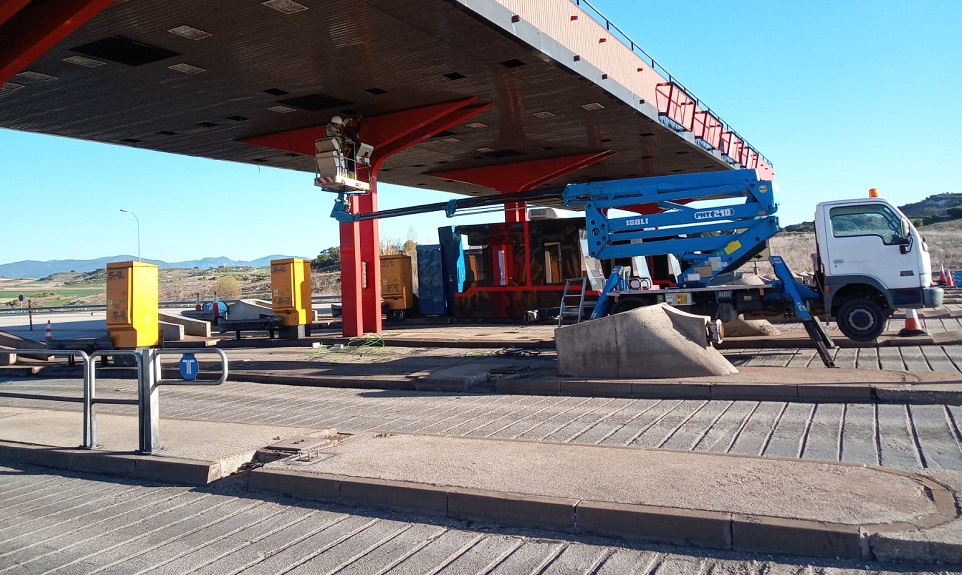 Pe&ntilde;a advierte de que un Gobierno del PSOE es la garant&iacute;a de que se habilite un tercer carril en la antigua AP-1