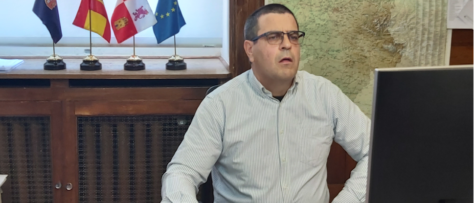 Lezcano critica la demora de la Diputación en aprobar las ayudas ordinarias y las de la covid