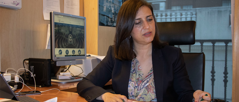 Pe&ntilde;a atribuye a la reforma laboral el impulso de los contratos indefinidos e insta a la Junta a asumir su responsabilidad