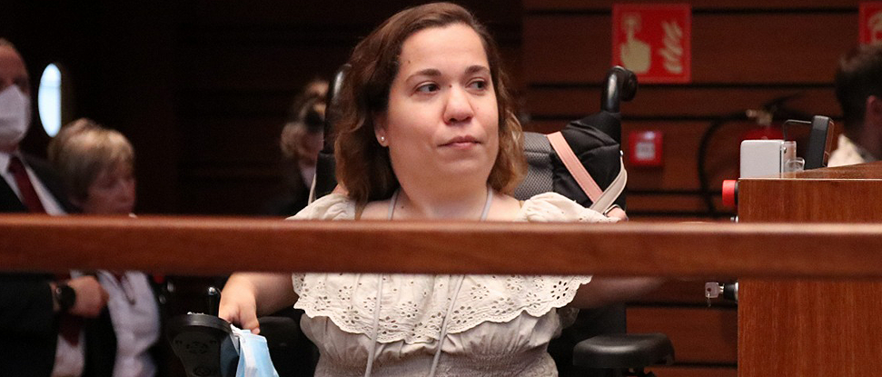 El PP ampara la falta de respeto parlamentario de Gallardo y desvía la atención hacia el Gobierno de Pedro Sánchez El PP ampara la falta de respeto parlamentario de Gallardo y desvía la atención hacia el Gobierno de Pedro Sánchez