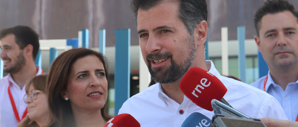 Tudanca pide a la gente un &uacute;ltimo esfuerzo y advierte que ma&ntilde;ana de nada servir&aacute; reflexionar