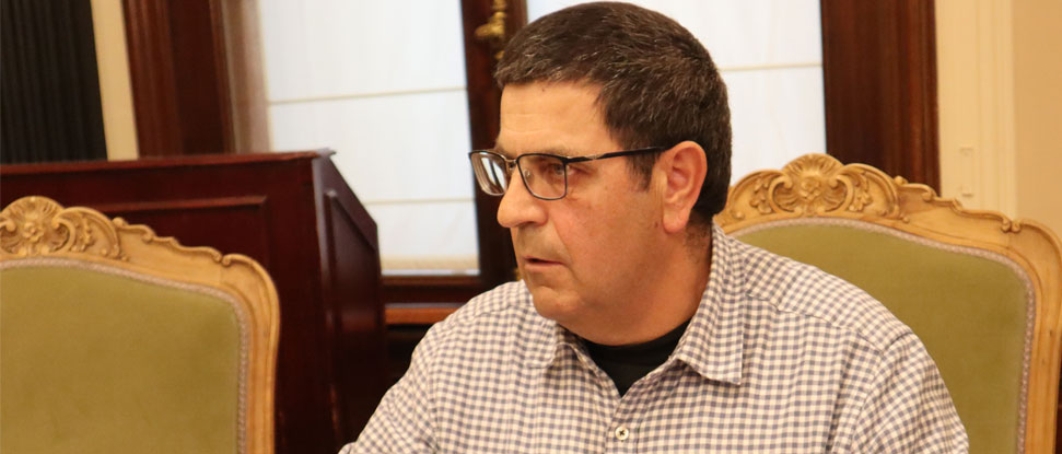 Lezcano urge a la Diputación los contratos de la limpieza de cunetas, todavía pendientes de adjudicación 