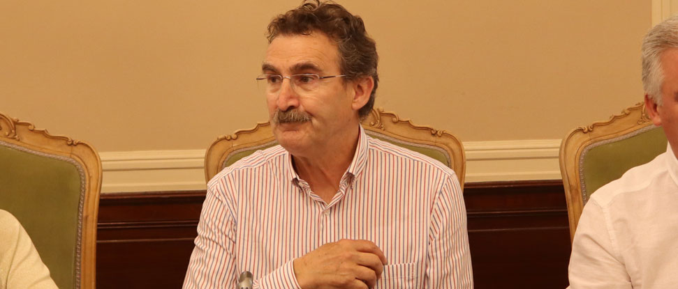 El PP rechaza aumentar la partida de Ayuda a Domicilio para eliminar la lista de espera en dos meses El PP rechaza aumentar la partida de Ayuda a Domicilio para eliminar la lista de espera en dos meses