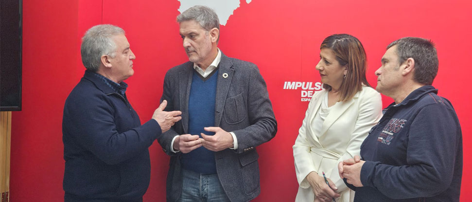 Vázquez acusa a Mañueco de abandonar deliberadamente las torres de vigilancia de incendios para privatizar el servicio Vázquez acusa a Mañueco de abandonar deliberadamente las torres de vigilancia de incendios para privatizar el servicio